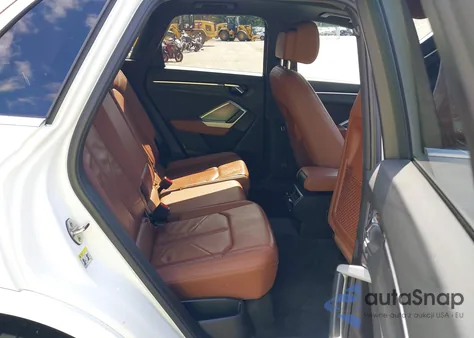 2019 Audi Q3 2.0T S Line Premium из США, поврежденный, VIN WA1DECF33K1083324